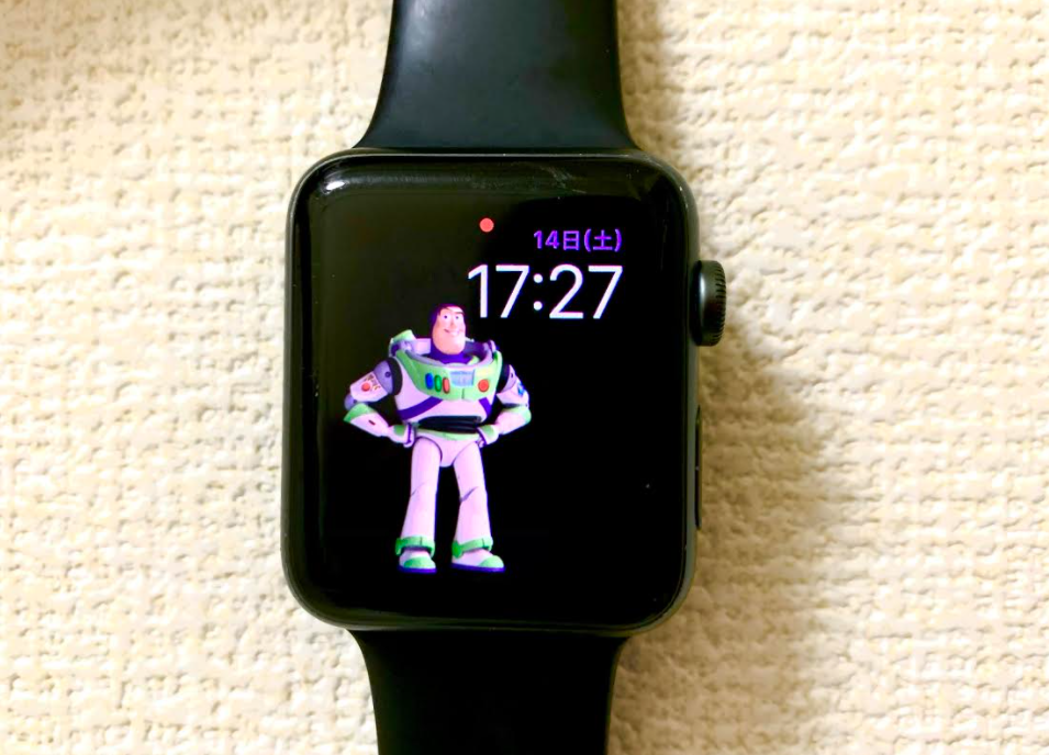 Apple Watchで文字盤をトイストーリーに設定する方法（おすすめアプリはLINE）