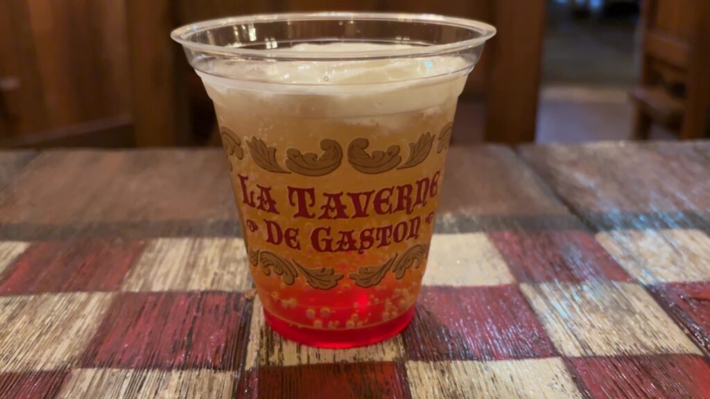 ディズニーランド 夏 ラ・タベルヌ・ド・ガストン 2024