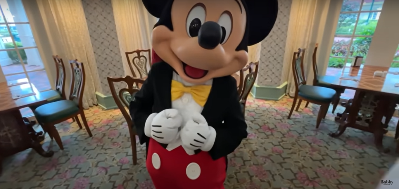 香港ディズニーランドホテル　エンチャンテッド・ガーデン・レストラン　朝食