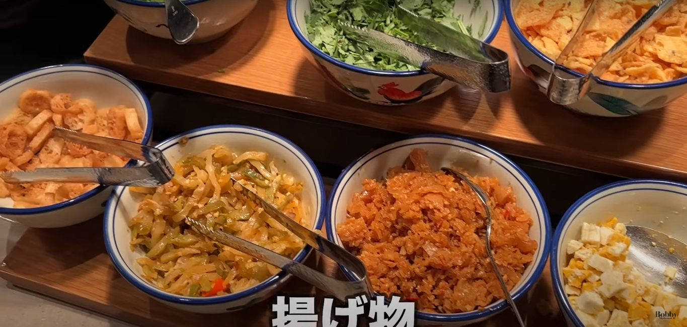 エクスプローラーズ・ロッジ　ドラゴンウィンド　朝食　雲龍軒