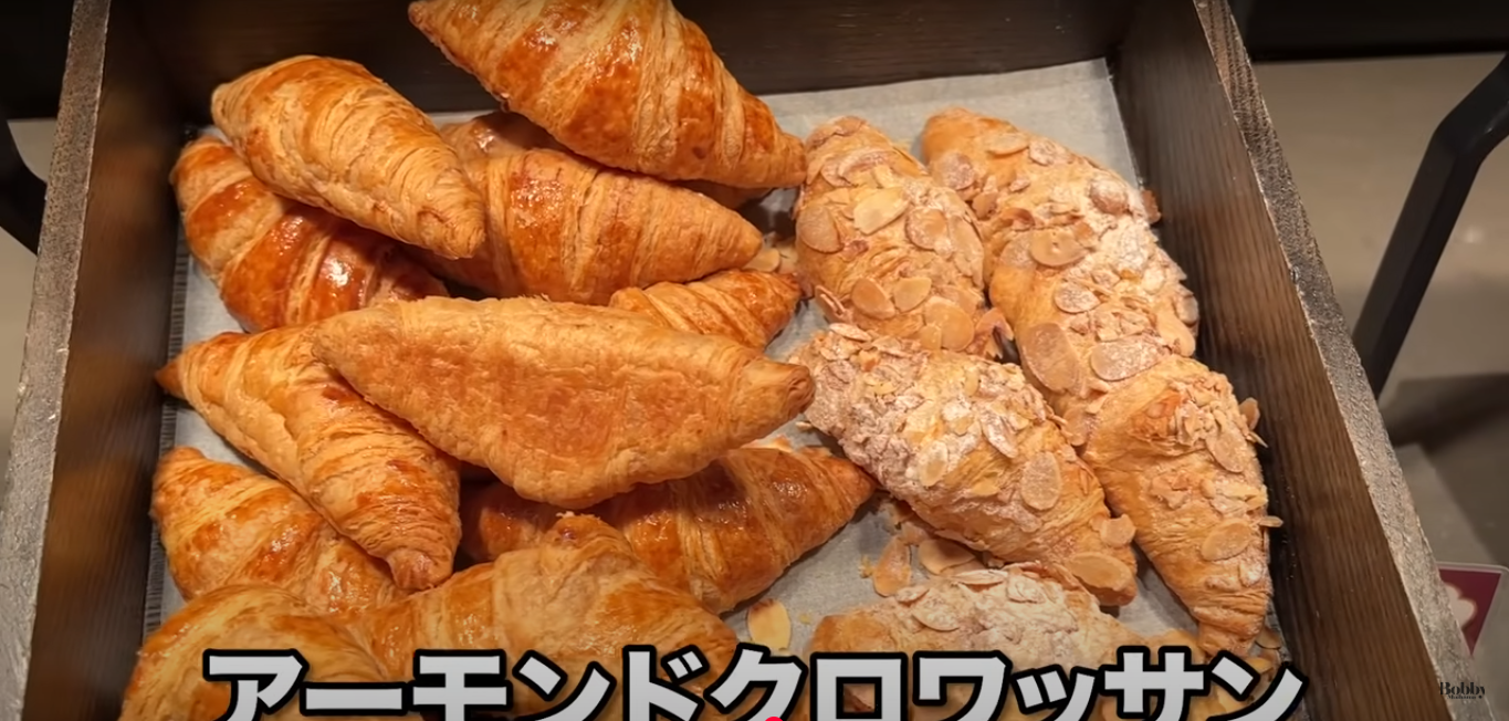 エクスプローラーズ・ロッジ　ドラゴンウィンド　朝食　雲龍軒