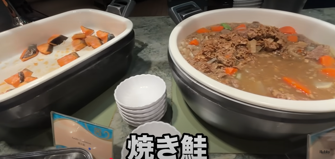 ミラコスタ　オチェーアノ　朝食