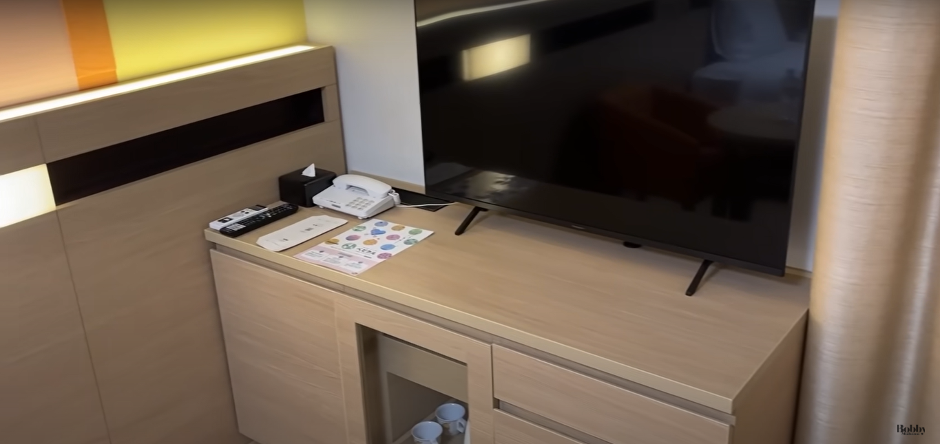 ホテルドリームゲート舞浜アネックス　スーペリアルーム　客室　朝食