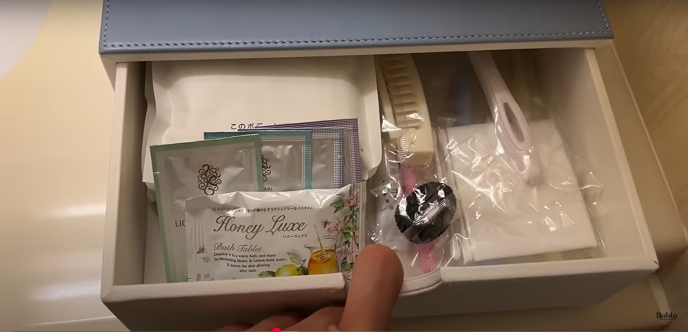 ホテルエミオン東京ベイ 和室 客室 朝食