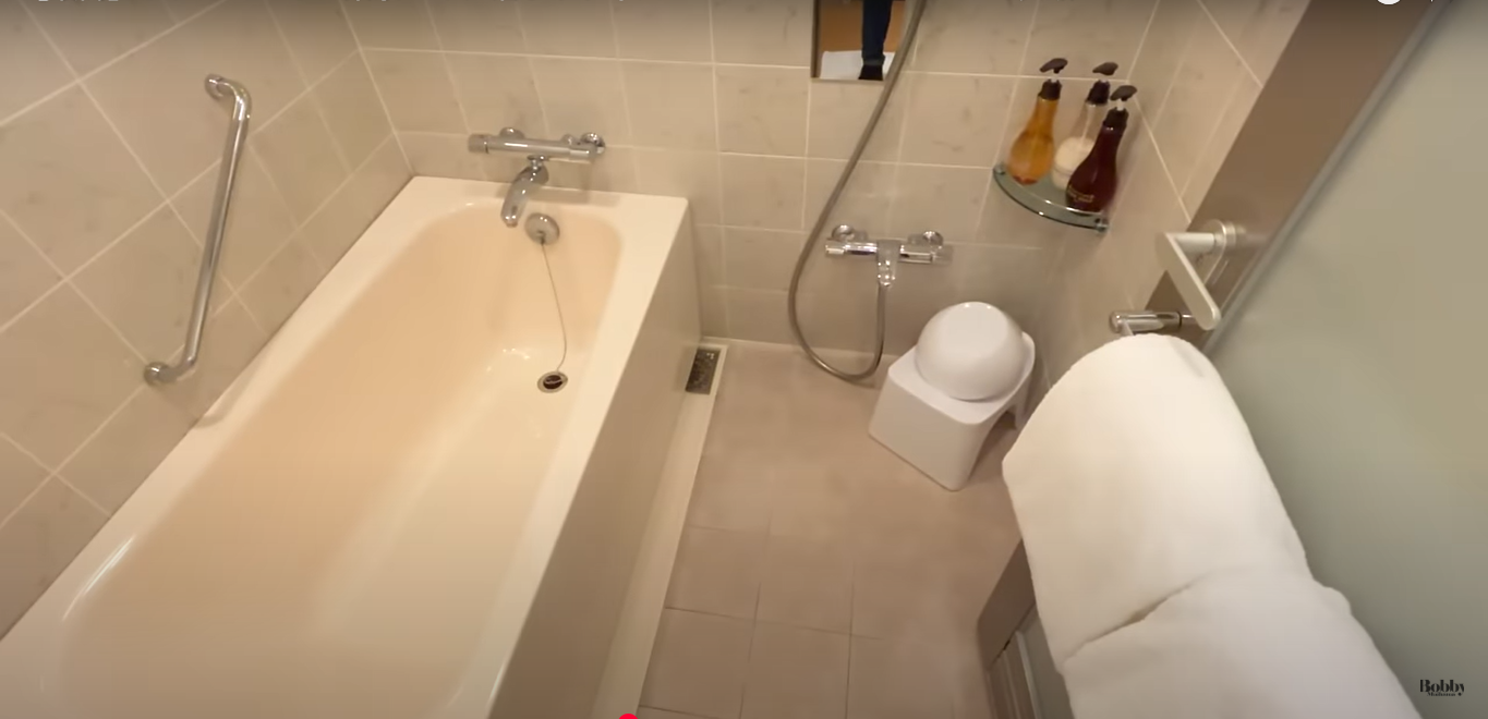 ホテルエミオン東京ベイ　和室　客室　朝食