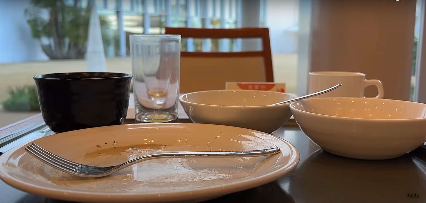 ホテルエミオン東京ベイ 和室 客室 朝食