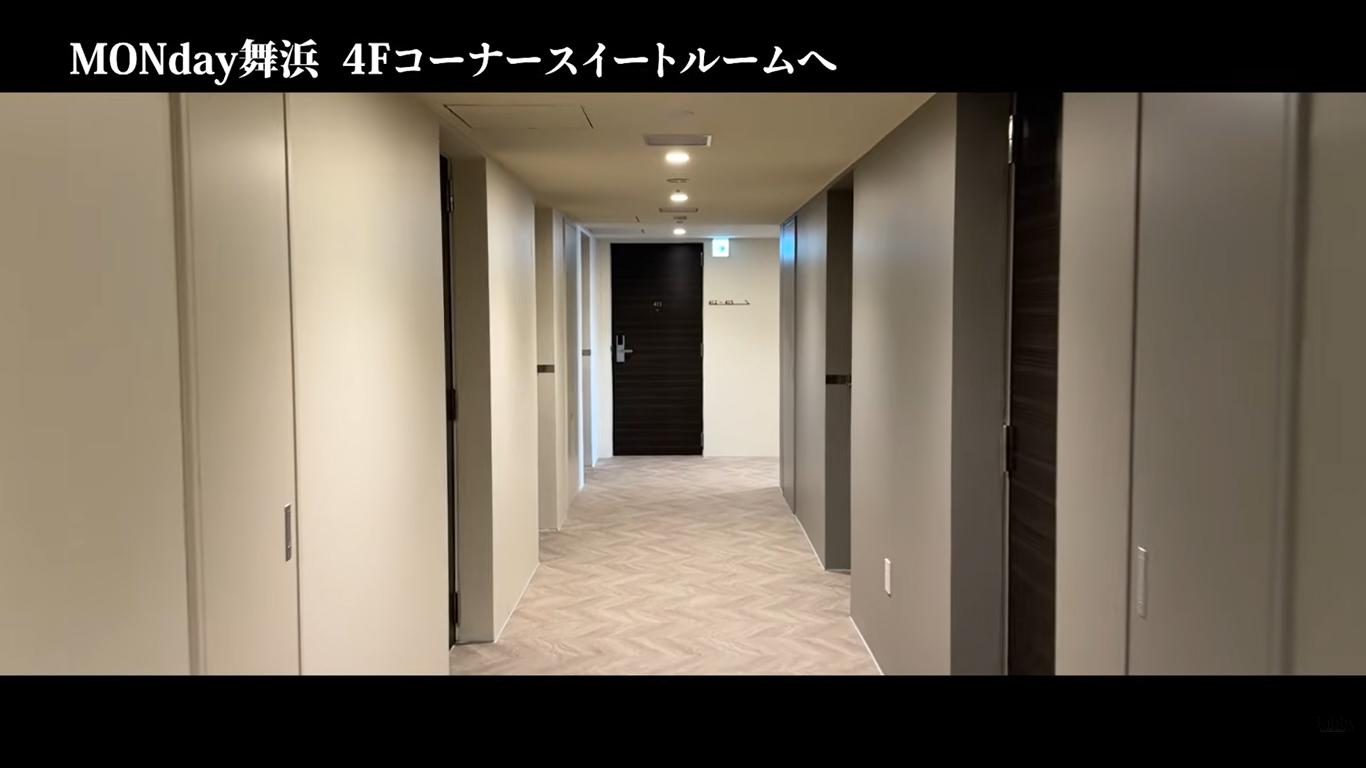 MONday舞浜　客室　コーナースイートルーム