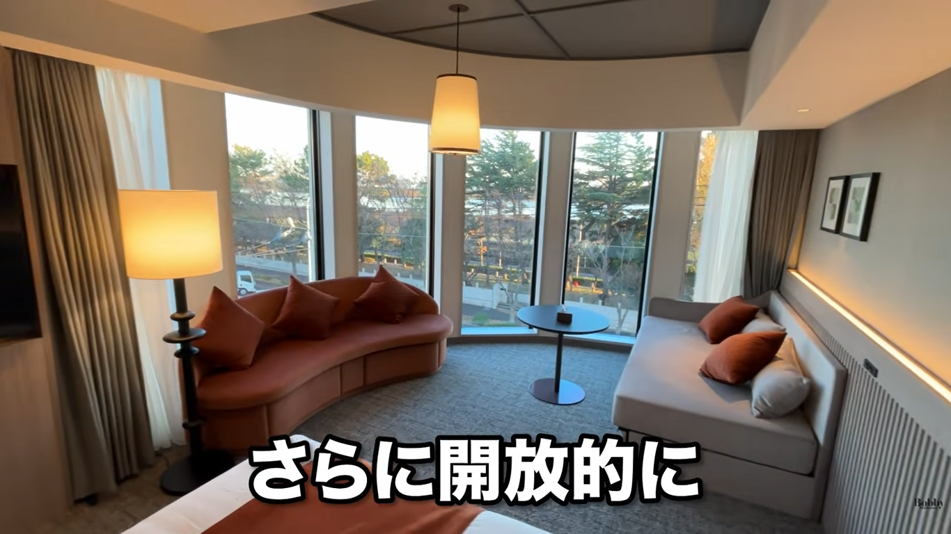 MONday舞浜　客室　コーナースイートルーム