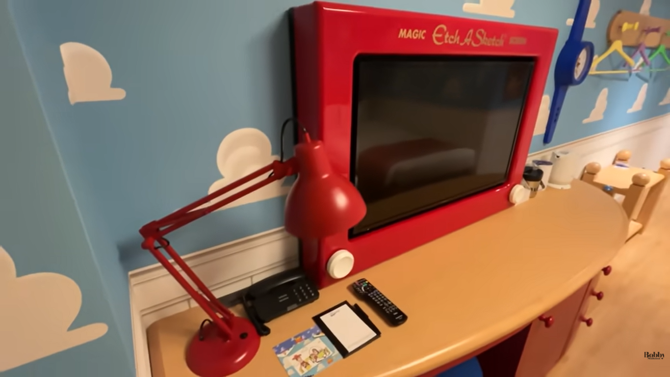 トイ・ストーリーホテル　客室　スタンダードルーム　ベイビュー