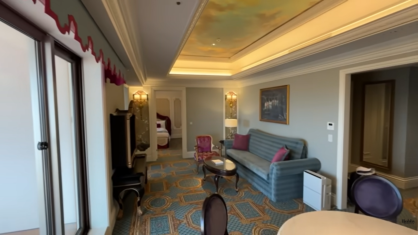 ファンタジースプリングスホテル　グランドシャトー　グランドテラスルーム　客室