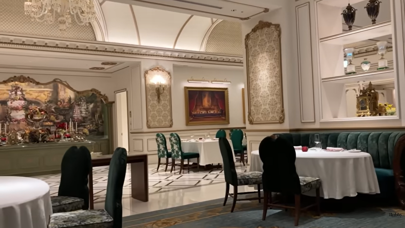 ファンタジースプリングスホテル　グランドシャトー　ディナー　夕食　ラ・リベリュール