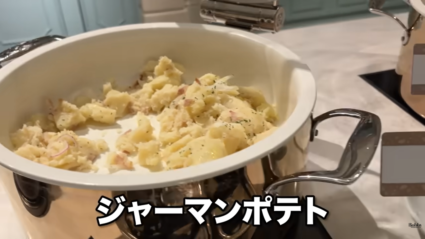 ファンタージースプリングスホテル　グランドシャトー　朝食