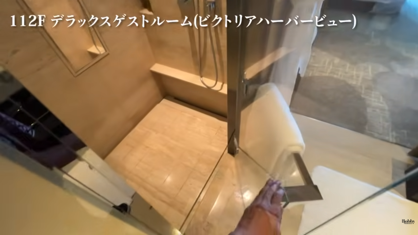 ザ・リッツカールトン香港　デラックスゲストルーム　ビクトリアハーバービュー　客室