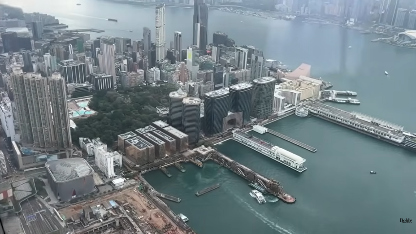 ザ・リッツカールトン香港　デラックスゲストルーム　ビクトリアハーバービュー　客室