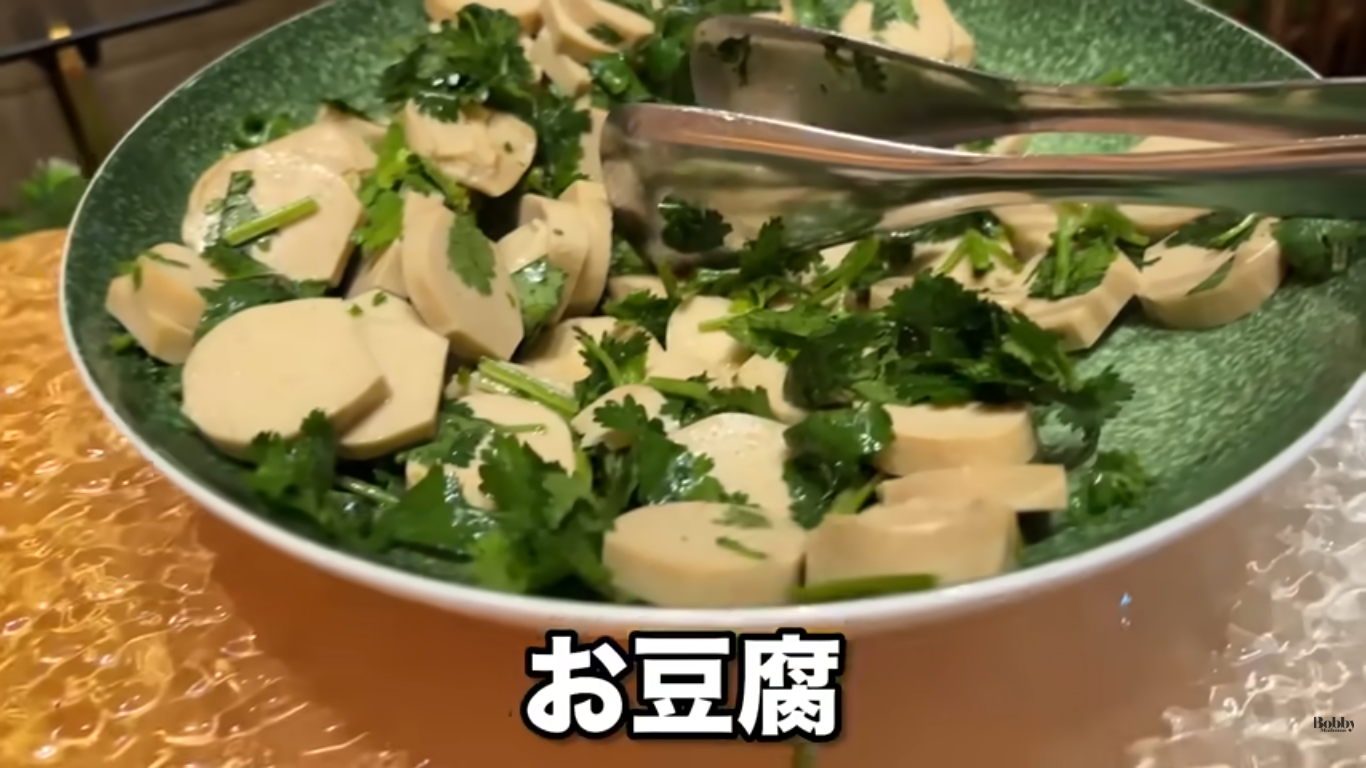 上海ディズニーランドホテル　朝食ブッフェ　キャラクターグリーティング