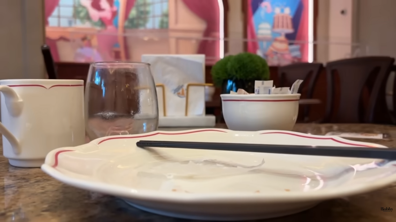 上海ディズニーランドホテル 朝食ブッフェ キャラクターグリーティング