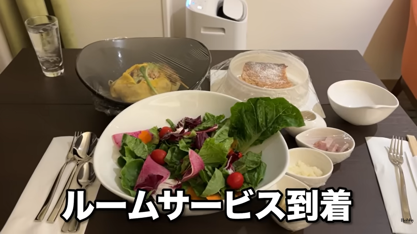 シェラトン・グランデ・トーキョーベイ・ホテル　ルームサービス　夕食