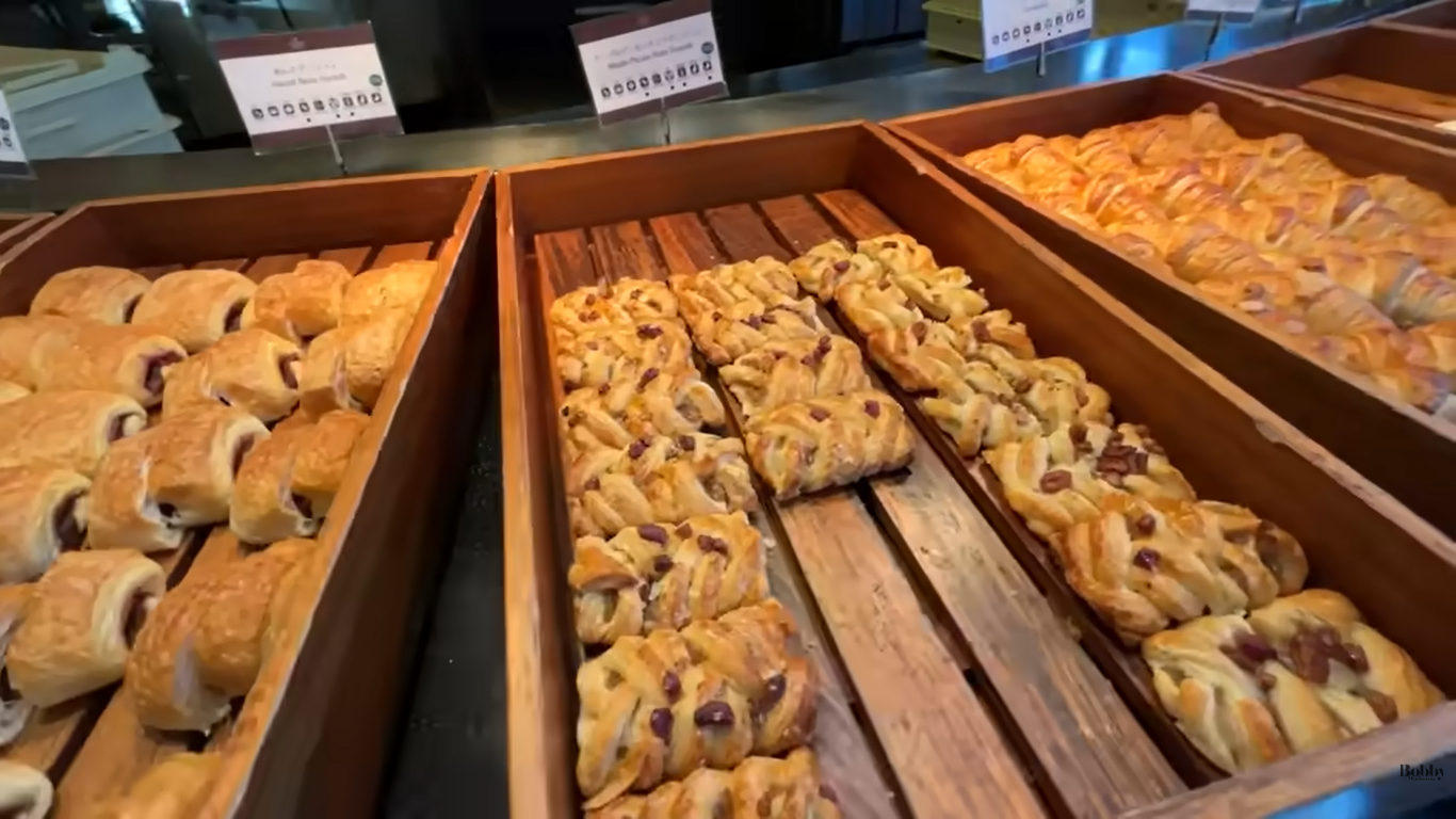 シェラトン・グランデ・トーキョーベイ・ホテル　朝食ブッフェ　グランカフェ