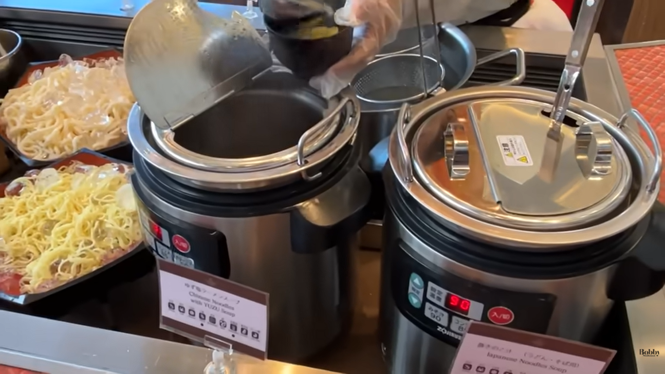 シェラトン・グランデ・トーキョーベイ・ホテル　朝食ブッフェ　グランカフェ