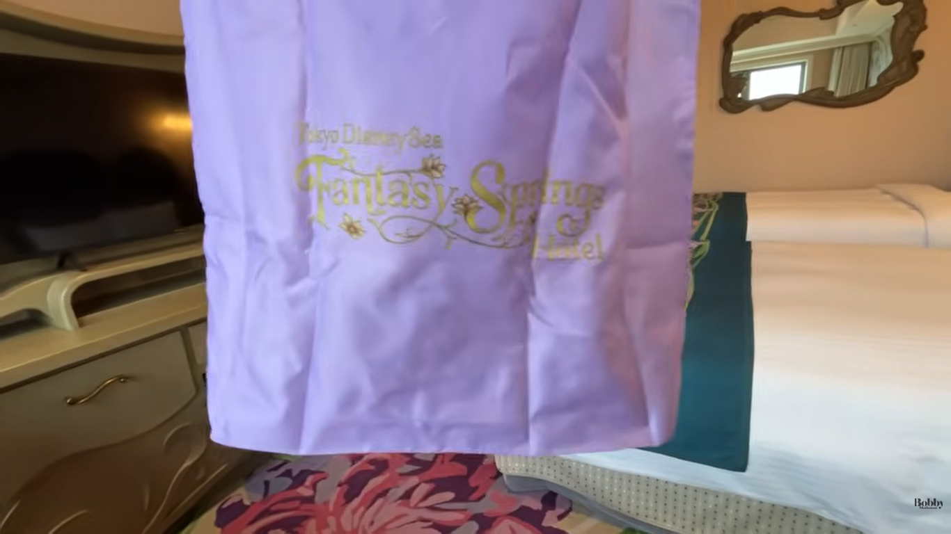 ファンタジースプリングスホテル　ファンタジーシャトー　ベイエリアサイド　スーペリア・アルコーヴルーム　客室
