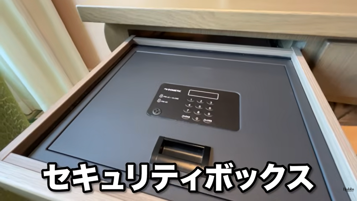 ファンタジースプリングスホテル　ファンタジーシャトー　ベイエリアサイド　スーペリア・アルコーヴルーム　客室
