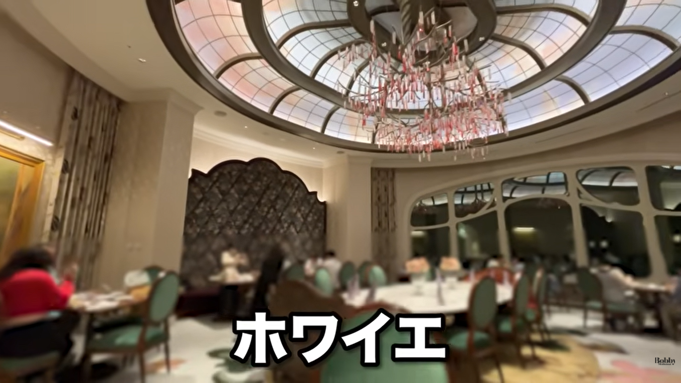 ファンタジースプリングスレストラン　ディナーブッフェ　夕食