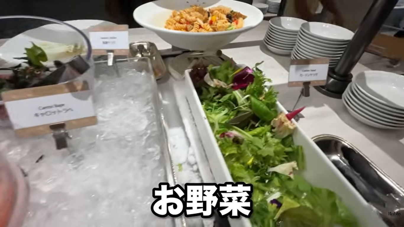 ファンタジースプリングスレストラン　ディナーブッフェ　夕食