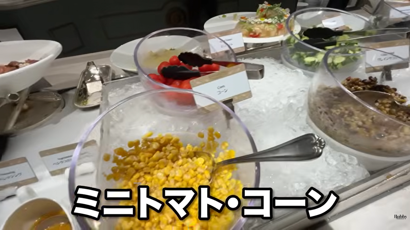 ファンタジースプリングスレストラン　ディナーブッフェ　夕食