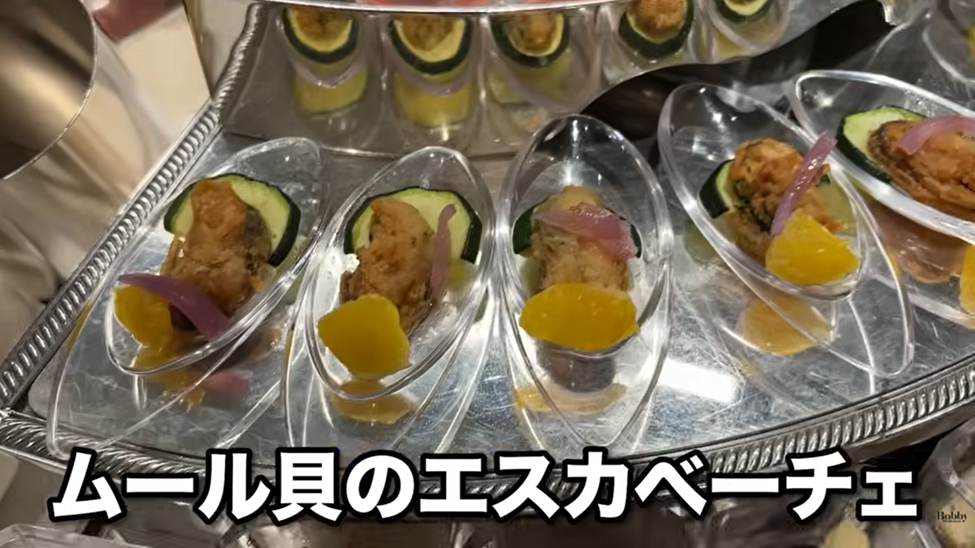 ファンタジースプリングスレストラン　ディナーブッフェ　夕食