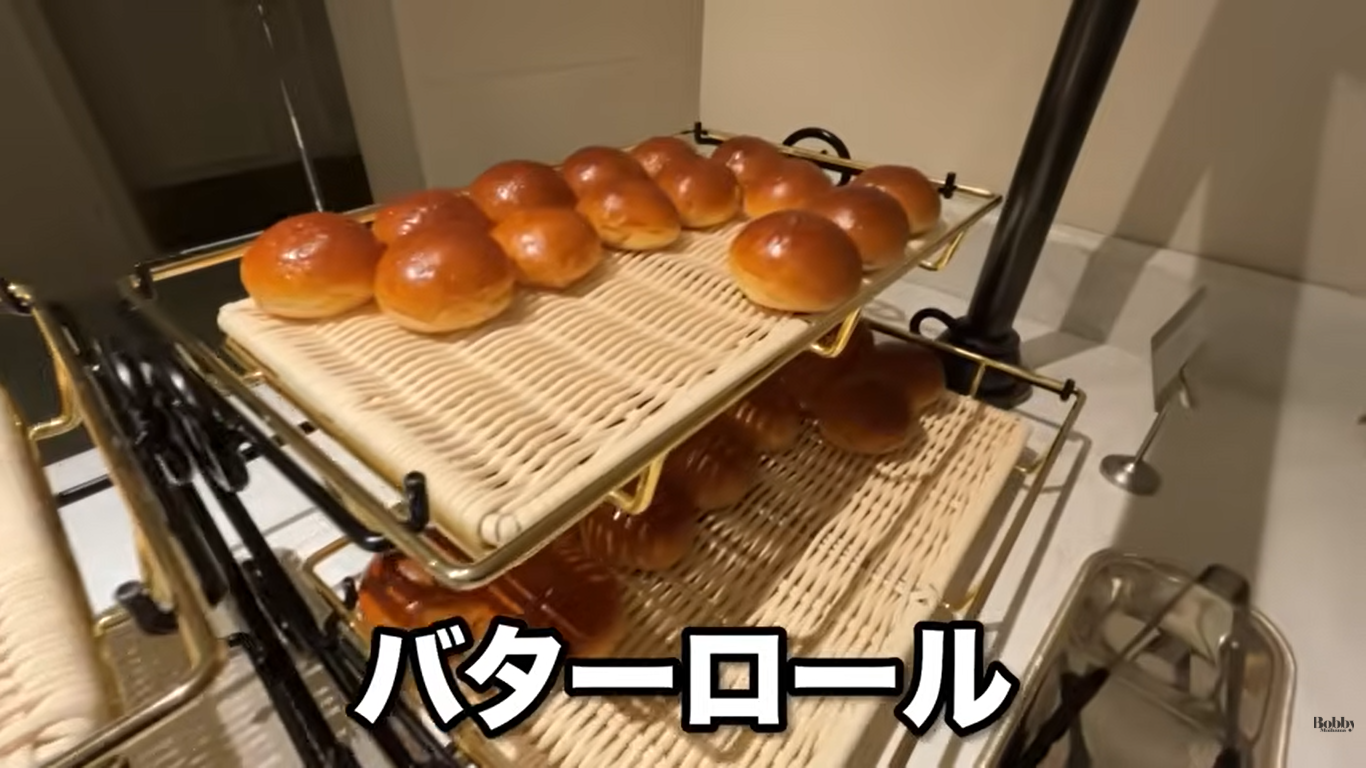 ファンタジースプリングスレストラン　ディナーブッフェ　夕食