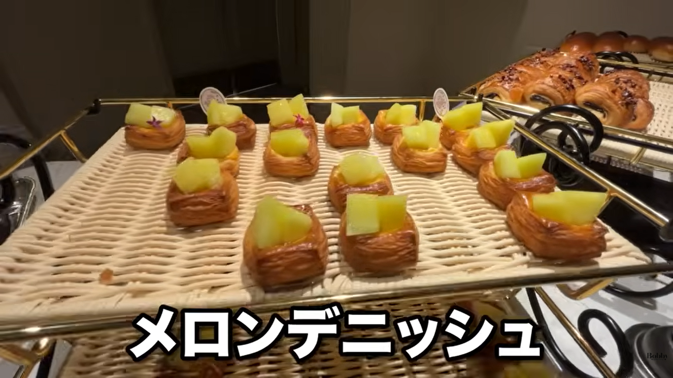 ファンタジースプリングスレストラン　ディナーブッフェ　夕食