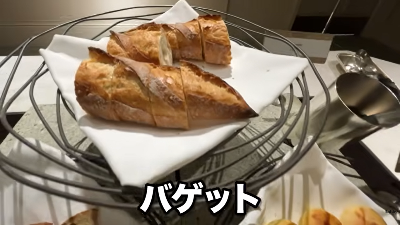 ファンタジースプリングスレストラン　ディナーブッフェ　夕食