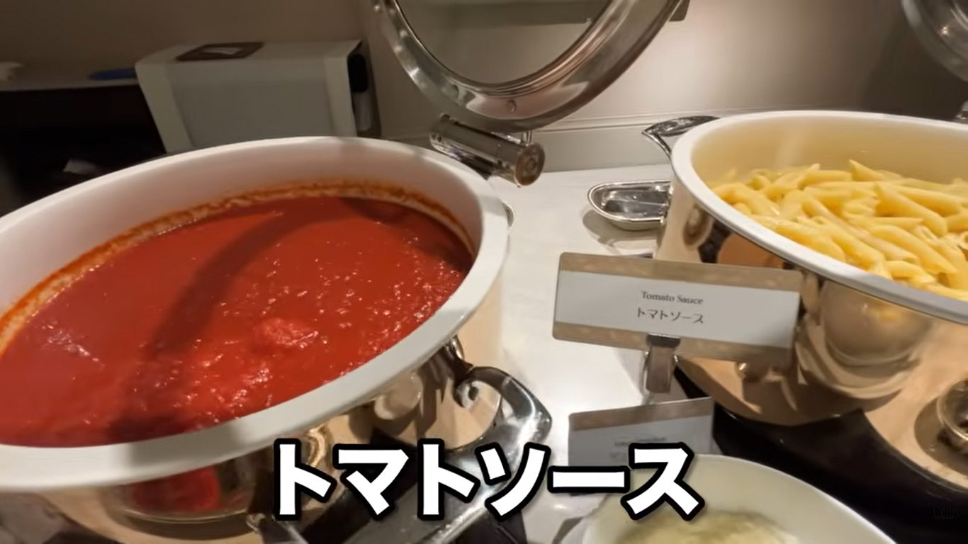 ファンタジースプリングスレストラン　ディナーブッフェ　夕食