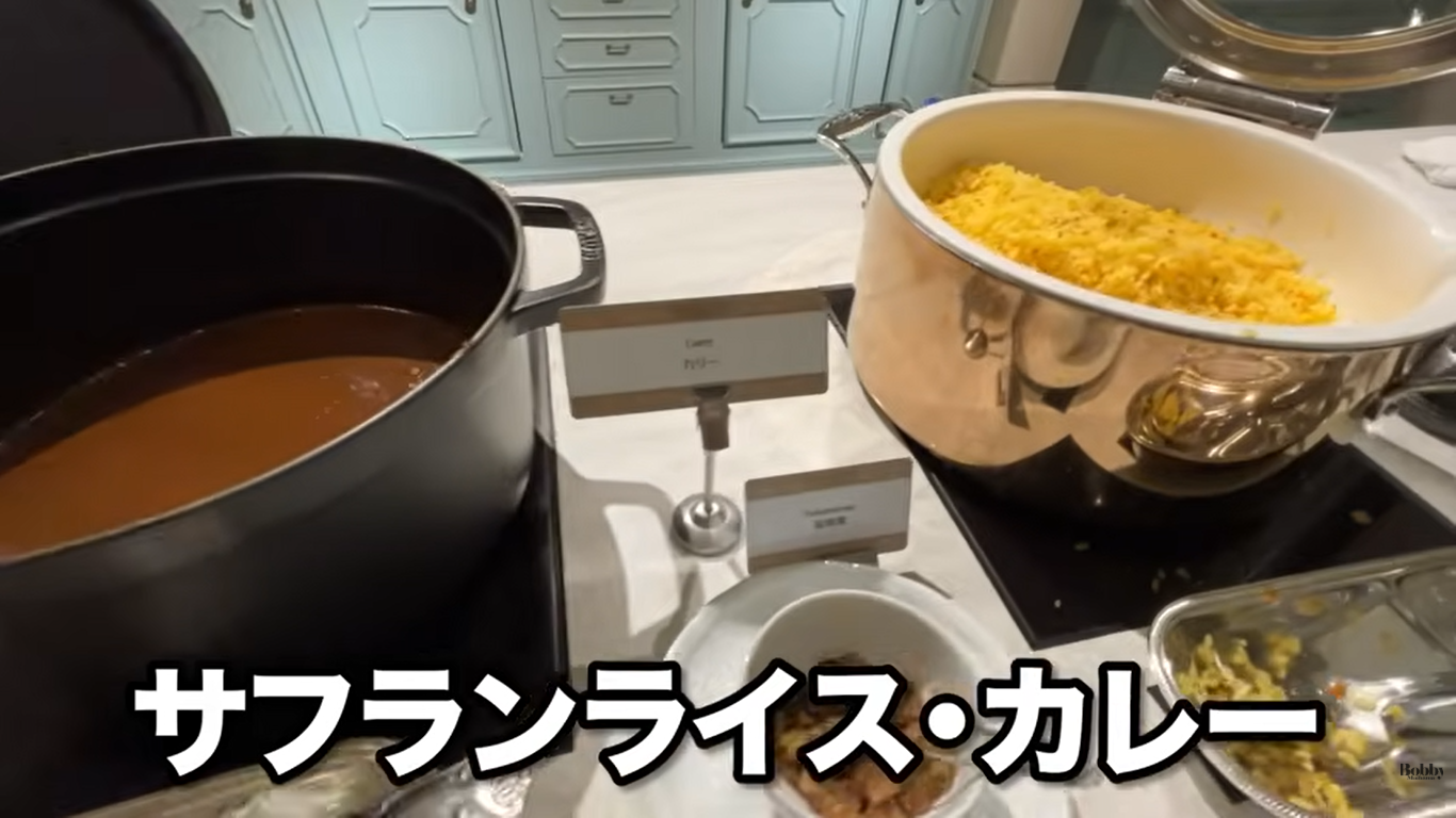 ファンタジースプリングスレストラン　ディナーブッフェ　夕食