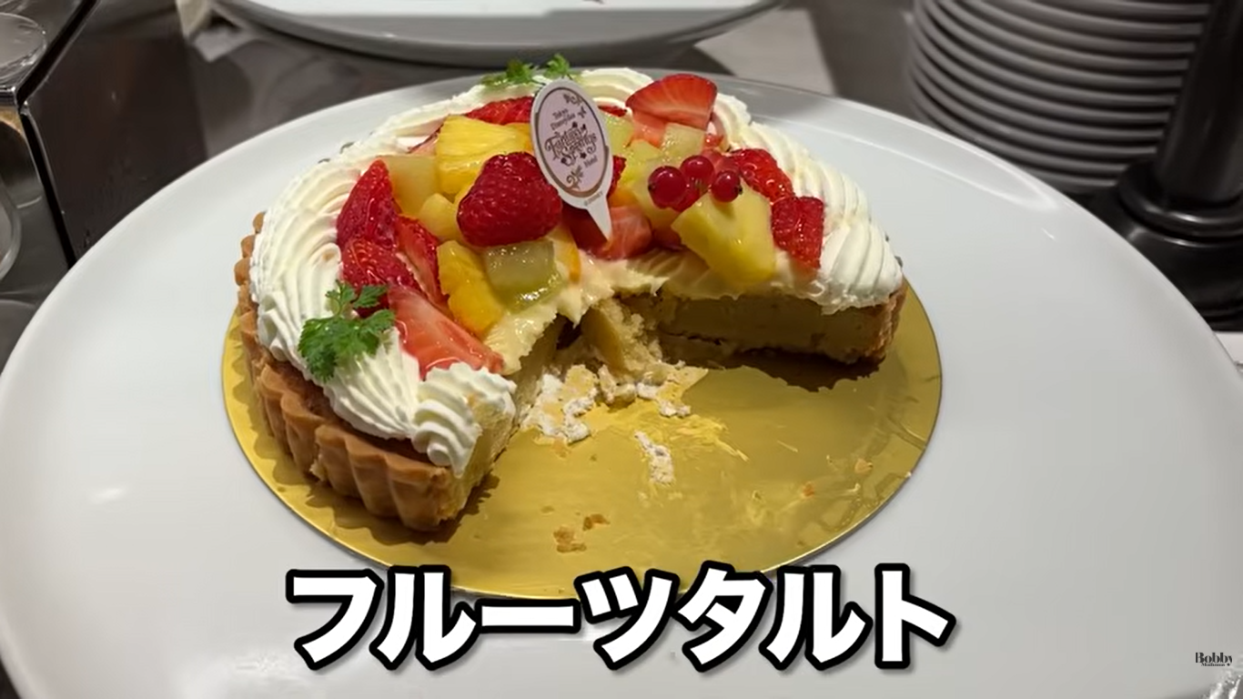 ファンタジースプリングスレストラン　ディナーブッフェ　夕食