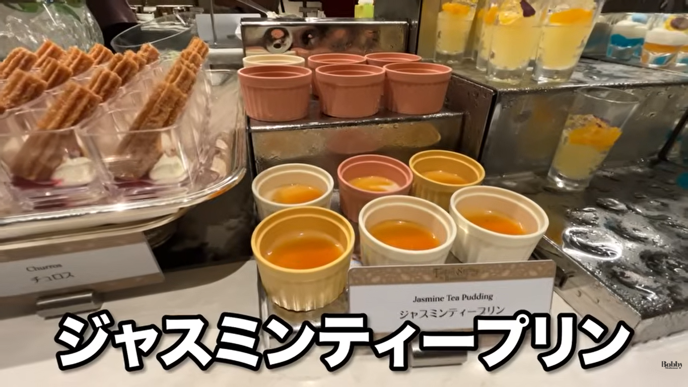 ファンタジースプリングスレストラン　ディナーブッフェ　夕食