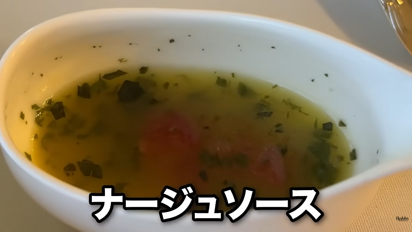 ディズニーランドホテル　ルームサービス　スペシャルディナーセット